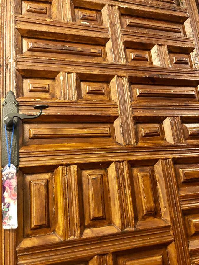 Las 9 Candelas Alojamiento En El Centro De Yecla Kültér fotó